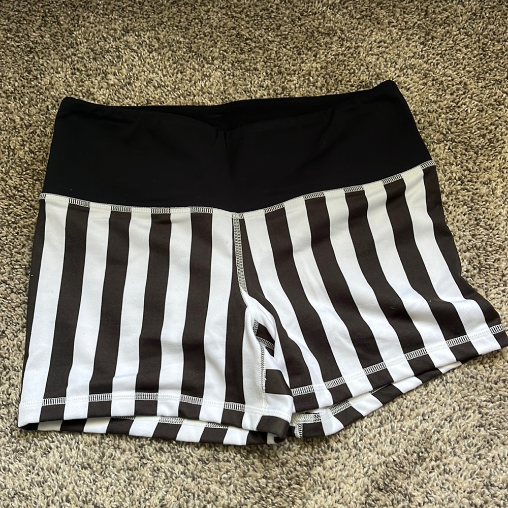 Black/White Striped Fleo Shorts